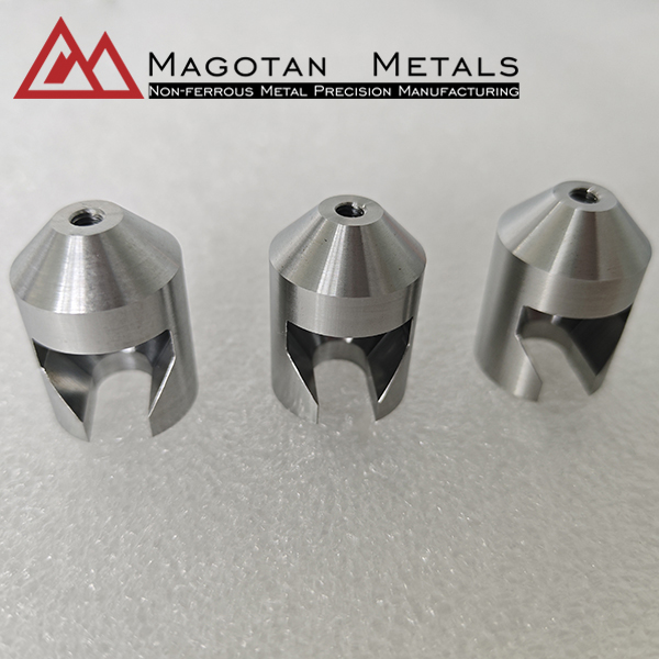 High-Purity Molybdenum Gripper Keyhole Custom Machined Parts