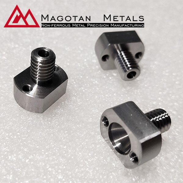 ultra high vacuum molybdenum thermocouple holder block for MBE